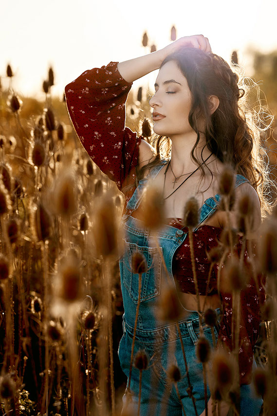 Senior Pictures Near Me Top High School Senior Photographers Toledo Sylvania Northview, Perrysburg, Clay High School, Anthony Wayne High School,