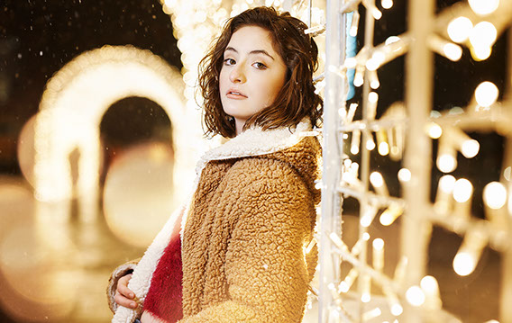 Top High School Senior Photographers Toledo Sylvania Northview, Perrysburg, Clay High School, Anthony Wayne High School, Ottawa Hills High Schoo