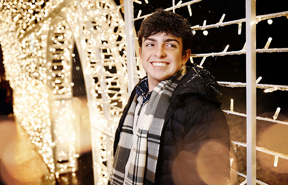 Top High School Senior Photographers Toledo Sylvania Northview, Perrysburg, Clay High School, Anthony Wayne High School, Ottawa Hills High Schoo