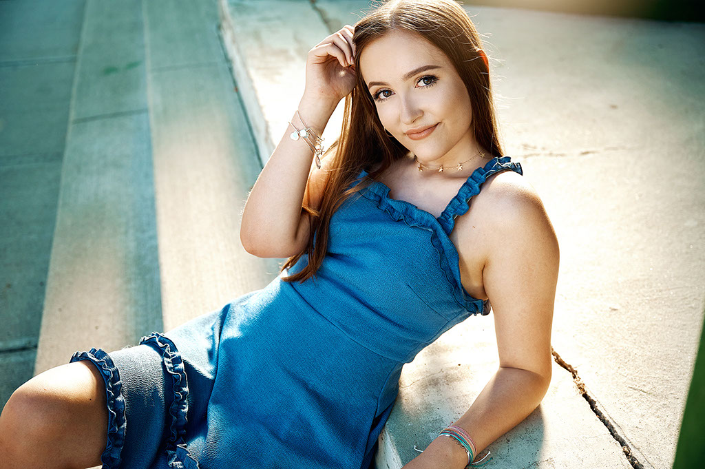 Senior Pictures Near Me Top High School Senior Photographers Toledo Sylvania Northview, Perrysburg, Clay High School, Anthony Wayne High School,