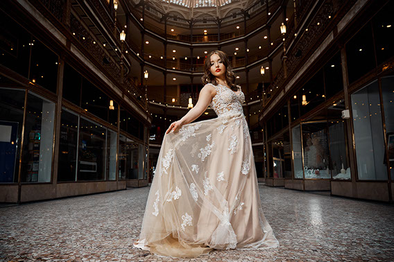 Top High School Senior Photographers Toledo Sylvania Northview, Perrysburg, Clay High School Anthony Wayne High School, Ottawa Hills High School