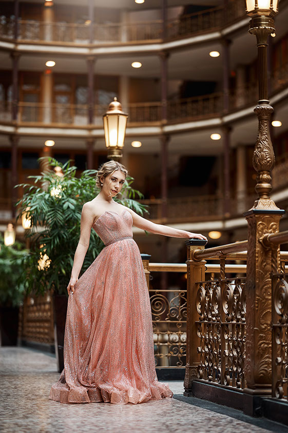 Top High School Senior Photographers Toledo Sylvania Northview, Perrysburg, Clay High School Anthony Wayne High School, Ottawa Hills High School