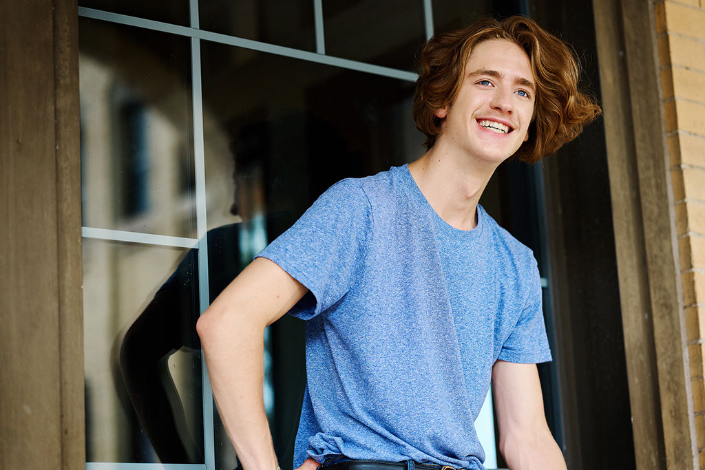 High School Senior Photographers Sylvania Northview, Perrysburg, Bedford High School, Anthony Wayne High School, Ottawa Hills High School