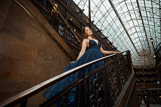 Top High School Senior Photographers Toledo Sylvania Northview, Perrysburg, Clay High School Anthony Wayne High School, Ottawa Hills High School