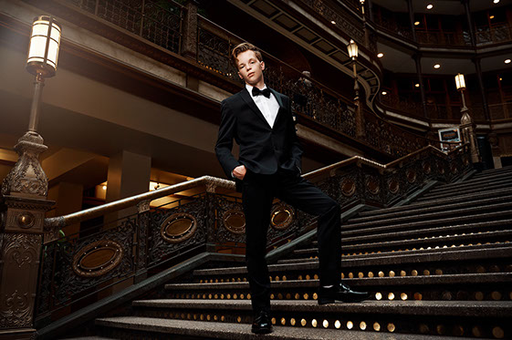 Top High School Senior Photographers Toledo Sylvania Northview, Perrysburg, Clay High School Anthony Wayne High School, Ottawa Hills High School