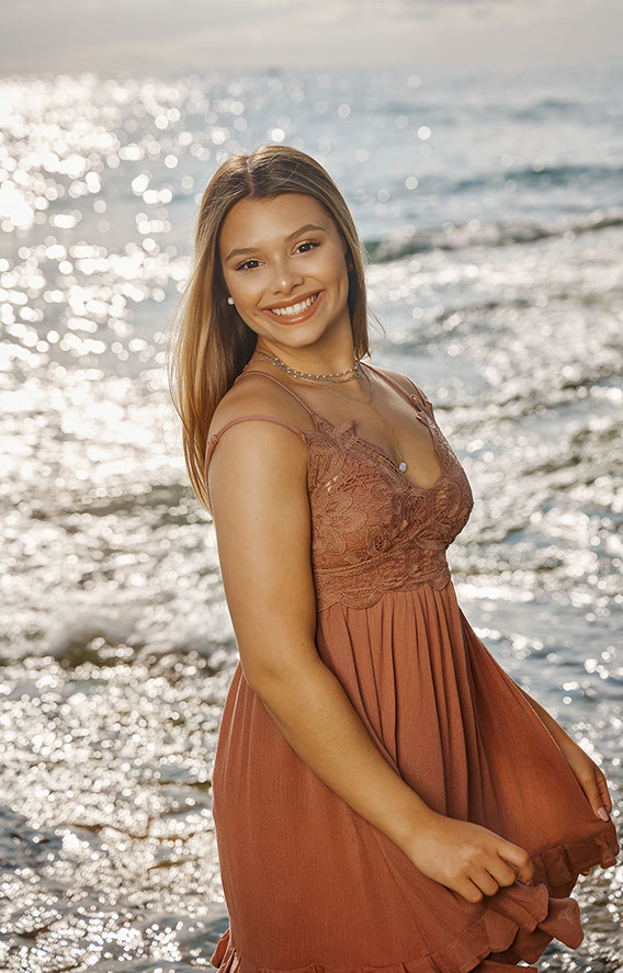 High School Senior Photographers Sylvania Northview, Perrysburg, Bedford High School, Anthony Wayne High School, Ottawa Hills High School