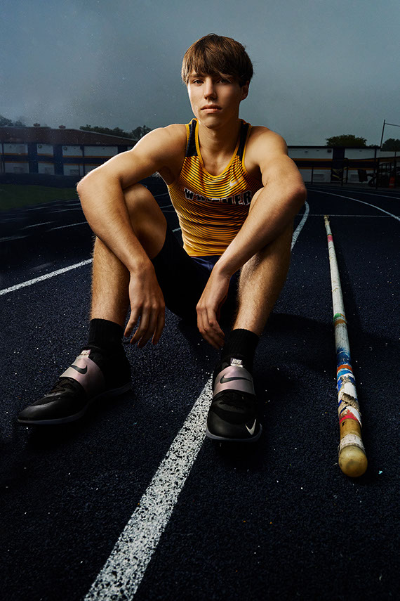 High School Senior Photographers Sylvania Northview, Perrysburg, Bedford High School, Anthony Wayne High School, Ottawa Hills High School