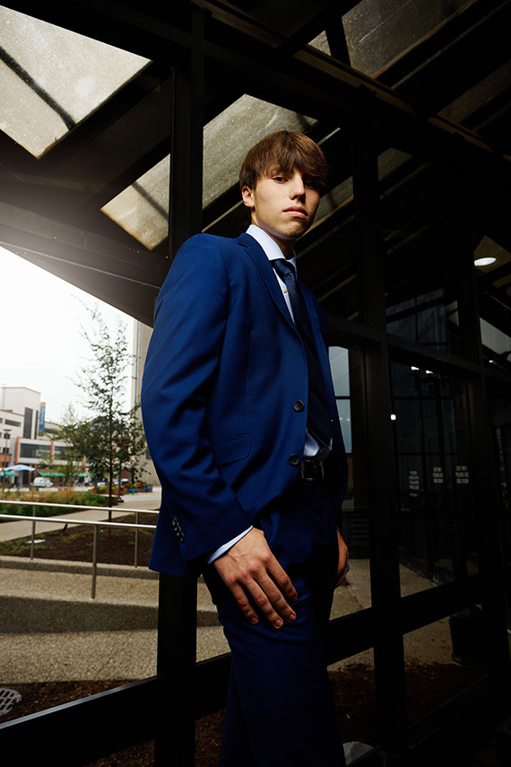 High School Senior Photographers Sylvania Northview, Perrysburg, Bedford High School, Anthony Wayne High School, Ottawa Hills High School