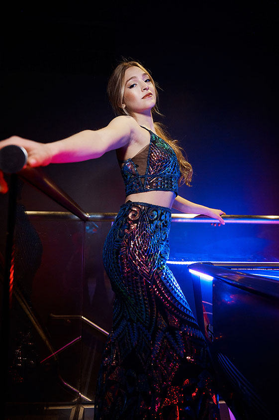 Top High School Senior Photographers Toledo Sylvania Northview, Perrysburg, Clay High School Anthony Wayne High School, Ottawa Hills High School