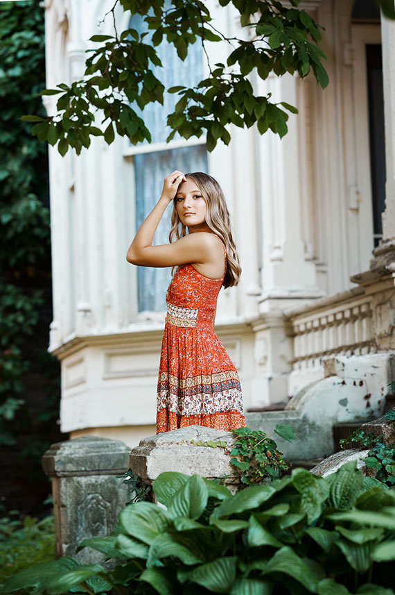 High School Senior Photographers Sylvania Northview, Perrysburg, Bedford High School, Anthony Wayne High School, Ottawa Hills High School