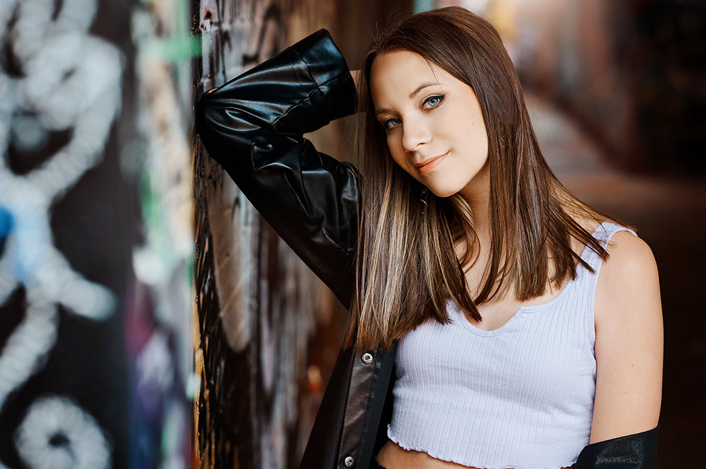 The Best High School Senior Photographers Sylvania Northview, Perrysburg, Bedford High School, Anthony Wayne High School, Ottawa Hills High