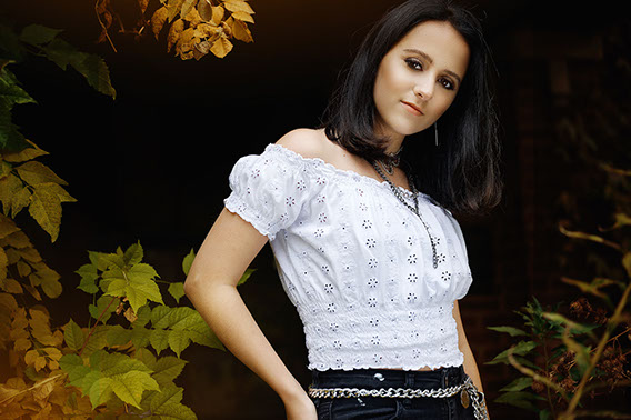 Senior Pictures Near Me Top High School Senior Photographers Toledo Sylvania Northview, Perrysburg, Clay High School, Anthony Wayne High School