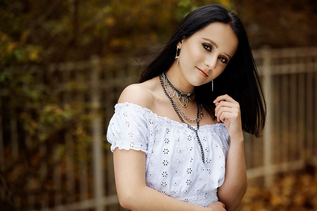 Senior Pictures Near Me Top High School Senior Photographers Toledo Sylvania Northview, Perrysburg, Clay High School, Anthony Wayne High School