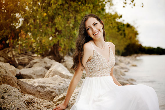 Senior Pictures Near Me Top High School Senior Photographers Toledo Sylvania Northview, Perrysburg, Clay High School, Anthony Wayne High School