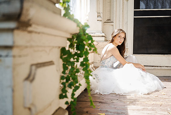 Senior Pictures Near Me Top High School Senior Photographers Toledo Sylvania Northview, Perrysburg, Clay High School, Anthony Wayne High School