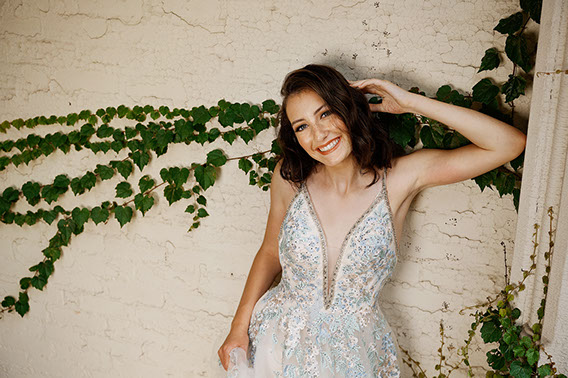 Senior Pictures Near Me Top High School Senior Photographers Toledo Sylvania Northview, Perrysburg, Clay High School, Anthony Wayne High School