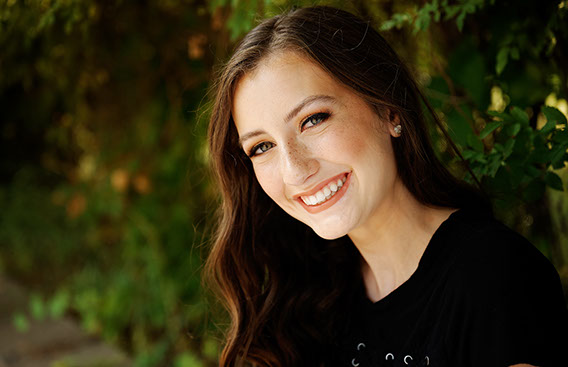 Senior Pictures Near Me Top High School Senior Photographers Toledo Sylvania Northview, Perrysburg, Clay High School, Anthony Wayne High School