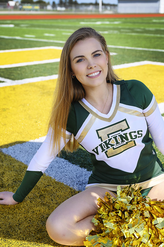 Senior Pictures Near Me Top High School Senior Photographers Toledo Sylvania Northview, Perrysburg, Clay High School, Anthony Wayne High School