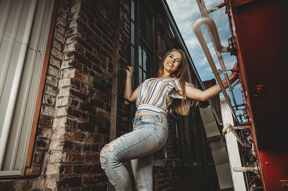 Senior Pictures Near Me Top High School Senior Photographers Toledo Sylvania Northview, Perrysburg, Clay High School, Anthony Wayne High School