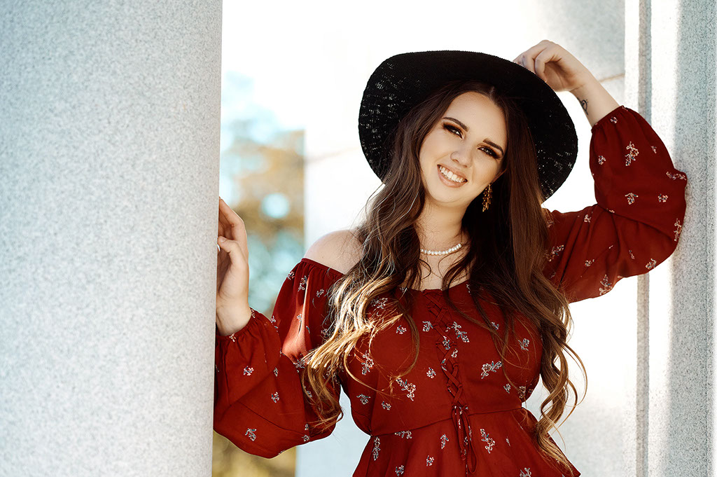 Senior Pictures Near Me Top High School Senior Photographers Toledo Sylvania Northview, Perrysburg, Clay High School, Anthony Wayne High School