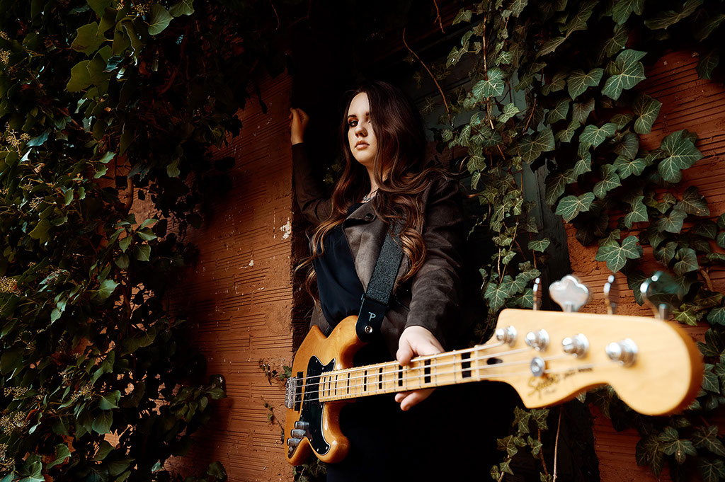 Senior Pictures Near Me Top High School Senior Photographers Toledo Sylvania Northview, Perrysburg, Clay High School, Anthony Wayne High School