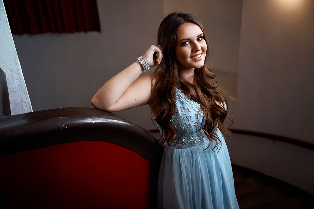 Senior Pictures Near Me Top High School Senior Photographers Toledo Sylvania Northview, Perrysburg, Clay High School, Anthony Wayne High School