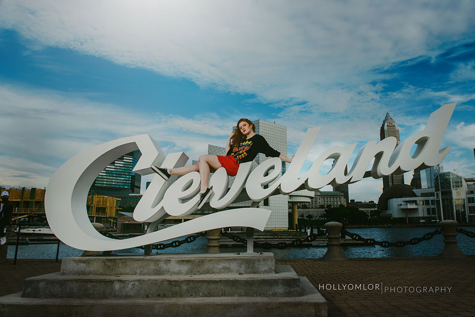 Top High School Senior Photographers Sylvania Northview, Perrysburg, Bedford High School, Anthony Wayne High School, Ottawa Hills High School