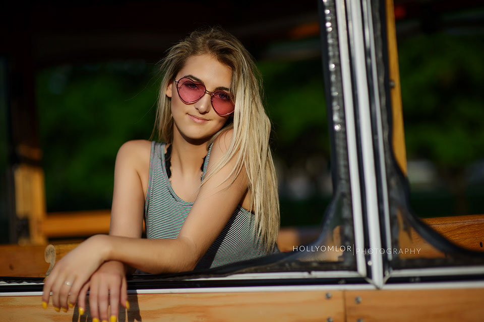 Top High School Senior Photographers Sylvania Northview, Perrysburg, Bedford High School, Anthony Wayne High School, Ottawa Hills High School