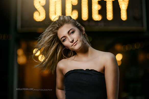 Top High School Senior Photographers Sylvania Northview, Perrysburg, Bedford High School, Anthony Wayne High School, Ottawa Hills High School