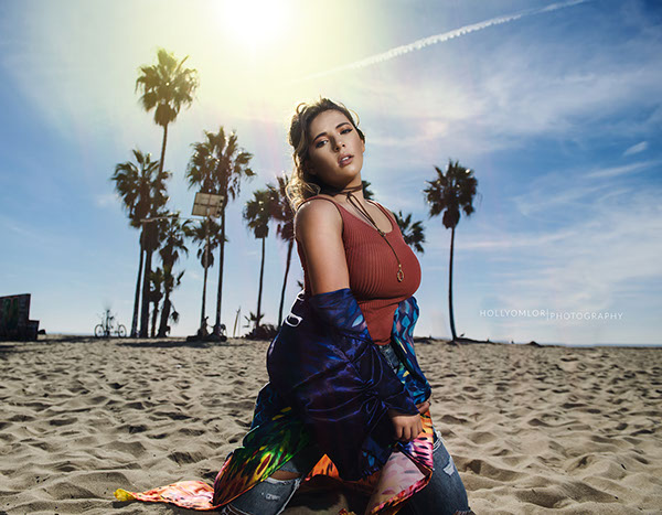 Best High School Senior Photographers Sylvania Northview, Perrysburg, Bedford High School, Anthony Wayne High School, Ottawa Hills High School