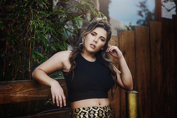 Best High School Senior Photographers Sylvania Northview, Perrysburg, Bedford High School, Anthony Wayne High School, Ottawa Hills High School