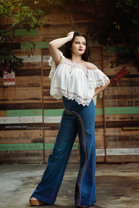 Best High School Senior Photographers Sylvania Northview, Perrysburg, Bedford High School, Anthony Wayne High School, Ottawa Hills High School