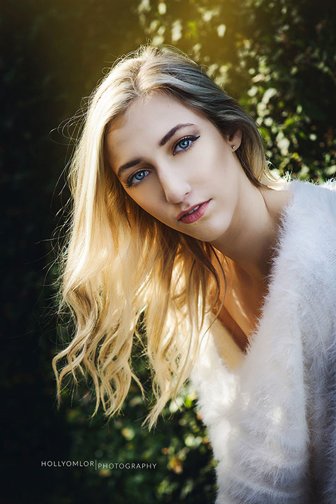 Best High School Senior Photographers Sylvania Northview, Perrysburg, Bedford High School, Anthony Wayne High School, Ottawa Hills High School