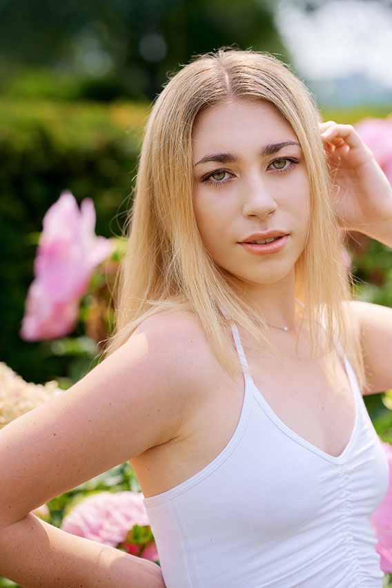 Senior Pictures Near Me Top High School Senior Photographers Toledo Sylvania Northview, Perrysburg, Clay High School, Anthony Wayne High School