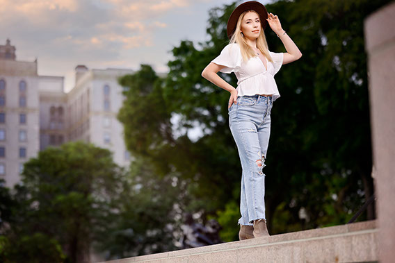 Senior Pictures Near Me Top High School Senior Photographers Toledo Sylvania Northview, Perrysburg, Clay High School, Anthony Wayne High School