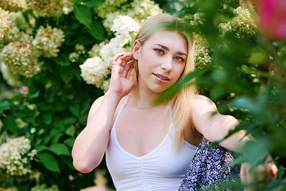 Senior Pictures Near Me Top High School Senior Photographers Toledo Sylvania Northview, Perrysburg, Clay High School, Anthony Wayne High School