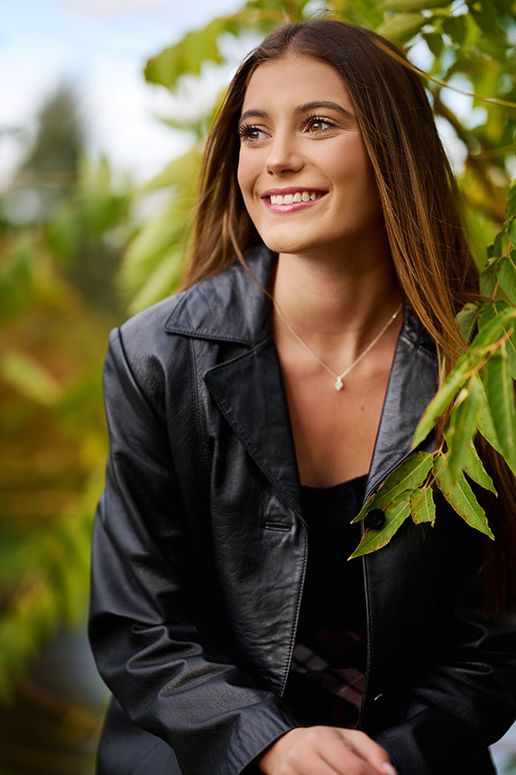 High School Senior Photographers Sylvania Northview, Perrysburg, Bedford High School, Anthony Wayne High School, Ottawa Hills High School