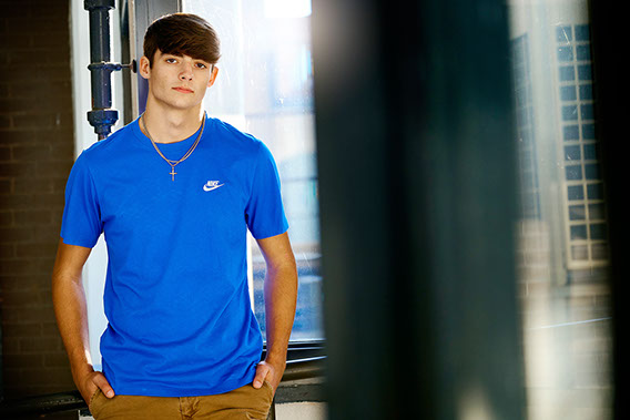 The Best High School Senior Photographers Sylvania Northview, Perrysburg, Bedford High School, Anthony Wayne High School, Ottawa Hills High