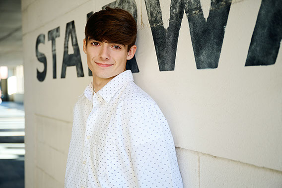 The Best High School Senior Photographers Sylvania Northview, Perrysburg, Bedford High School, Anthony Wayne High School, Ottawa Hills High