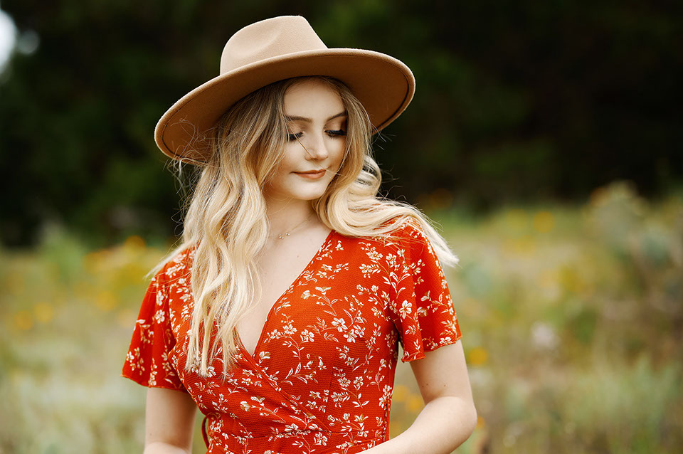 The Best High School Senior Photographers Sylvania Northview, Perrysburg, Bedford High School, Anthony Wayne High School, Ottawa Hills High