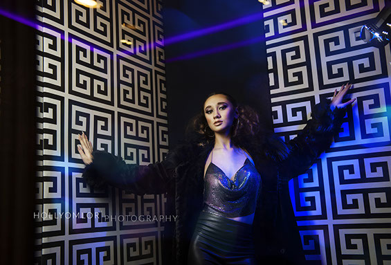 Top 10 High School Senior Photographers Sylvania Northview, Perrysburg, Clay High High School, Anthony Wayne High School, Ottawa Hills High