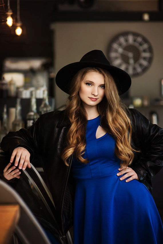 Ann Arbor Michigan and the greater Metro Detroit area, and offering unique Teen and High School Senior Portraits. Garden City High School in Gar