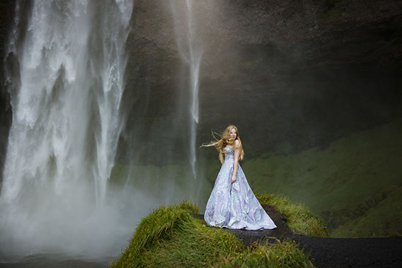 Ann Arbor Michigan and the greater Metro Detroit area, and offering unique Teen and High School Senior Portraits. Garden City High School in Gar