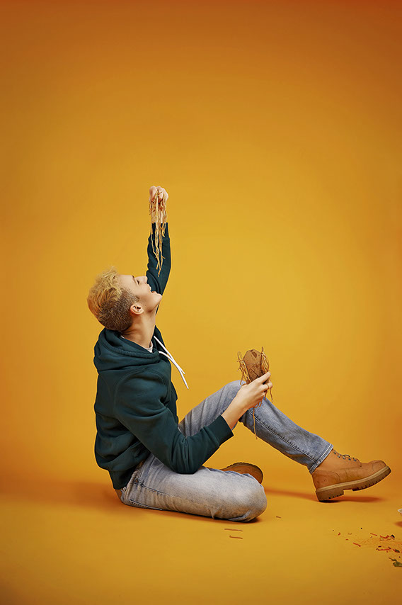 Ann Arbor Michigan and the greater Metro Detroit area, and offering unique Teen and High School Senior Portraits. Garden City High School in Gar