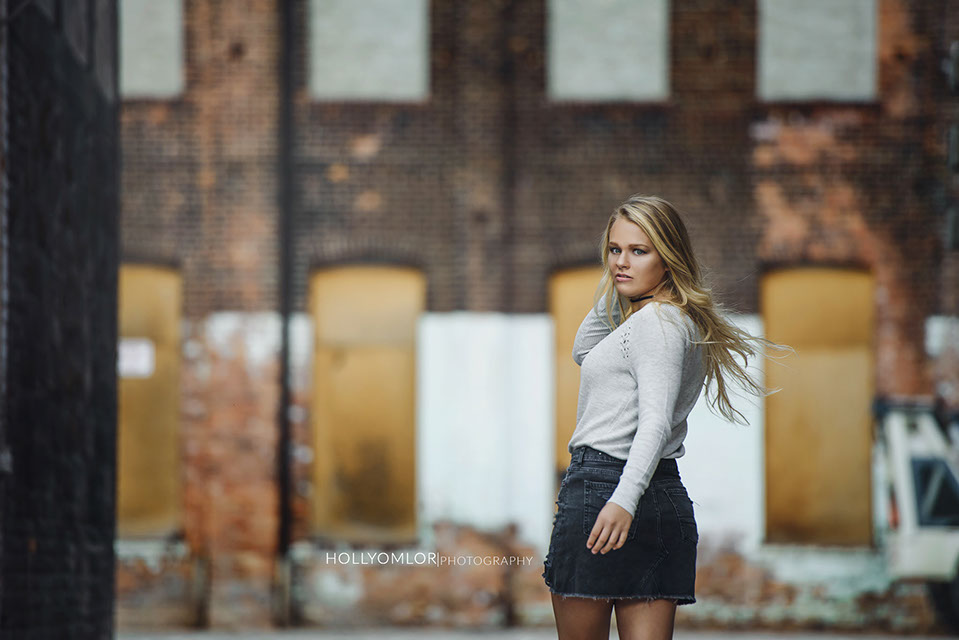 Top High School Senior Photographers Sylvania Northview, Perrysburg, Clay High High School, Anthony Wayne High School, Ottawa Hills High