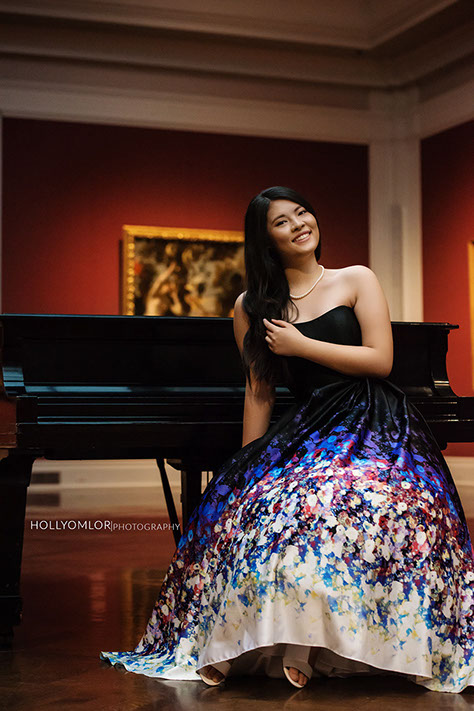 Top High School Senior Photographers Sylvania Northview, Perrysburg, Clay High High School, Anthony Wayne High School, Ottawa Hills High