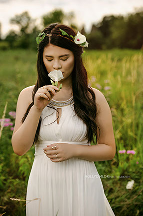 Top High School Senior Photographers Sylvania Northview, Perrysburg, Clay High High School, Anthony Wayne High School, Ottawa Hills High