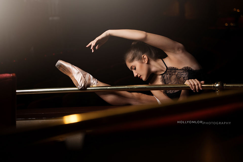 The Best High School Senior Photographers Sylvania Northview, Perrysburg, Bedford High School, Anthony Wayne High School, Ottawa Hills High 