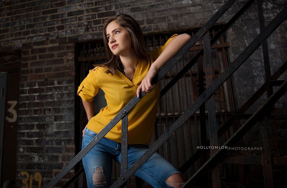 The Best High School Senior Photographers Sylvania Northview, Perrysburg, Bedford High School, Anthony Wayne High School, Ottawa Hills High 