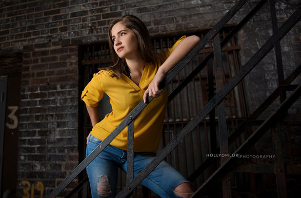 The Best High School Senior Photographers Sylvania Northview, Perrysburg, Bedford High School, Anthony Wayne High School, Ottawa Hills High 